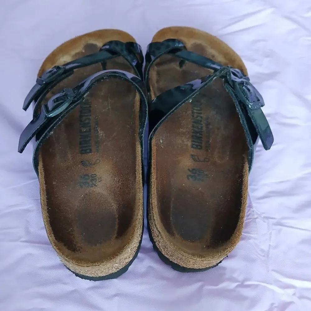 Birkenstock women's size 6.5 black cork bead sandals